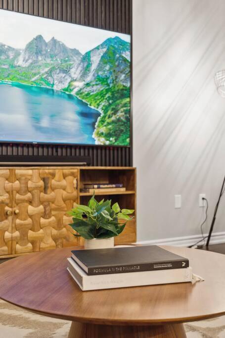 Barrie Luxe, Pool Table 6 Bedroom 6 Ba Custom Design A+ Location المظهر الخارجي الصورة